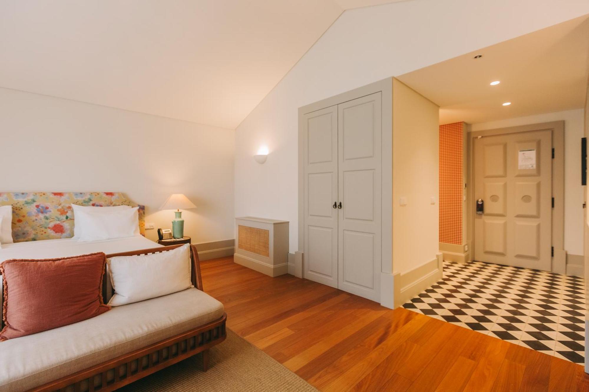 Hotel Bonjardim 560 à OOporto Extérieur photo